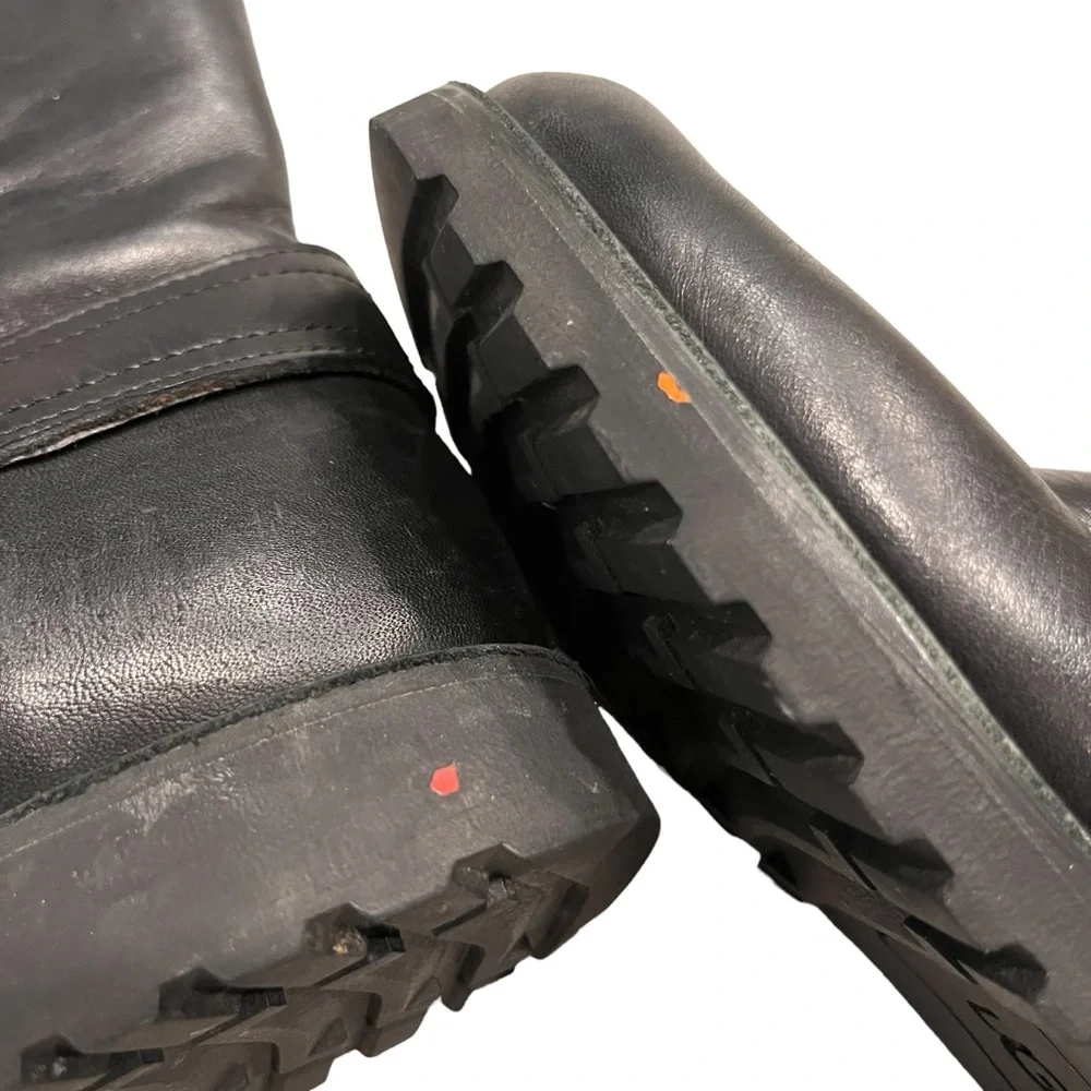 Girl’s UGG Chandler Black Leather Moto Boots size 4